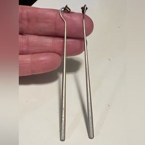 Kendra Scott Drop Earrings in Gold